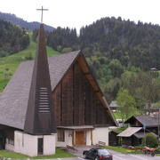 0040 Les Diablerets - katolický kostel.JPG