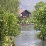 0036 Interlaken - řeka Aare.JPG