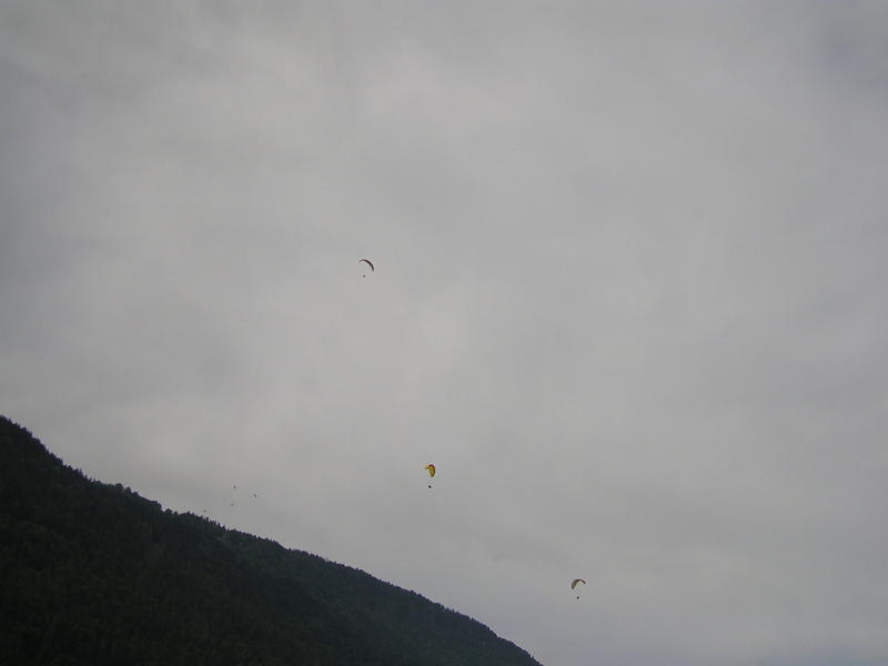 0038 Interlaken - paragliding.JPG