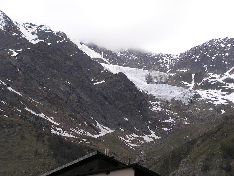 0375 Saas Fee - Walliské Alpy.JPG