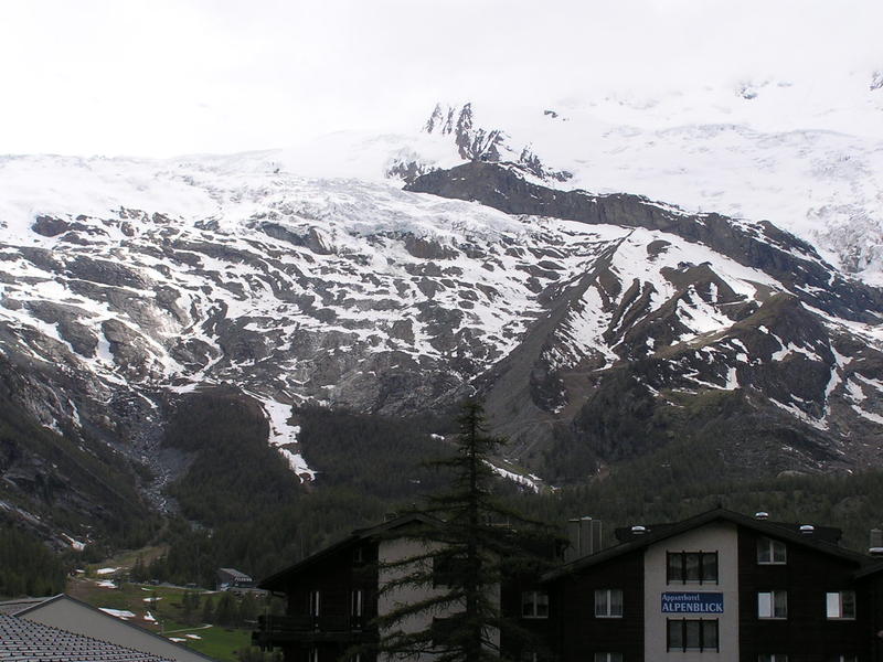 0379 Saas Fee - Walliské Alpy.JPG