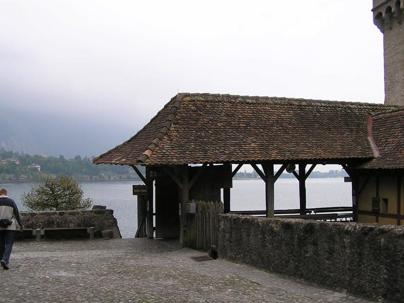 0020  Hrad Chillon u Ženevského jezera.JPG