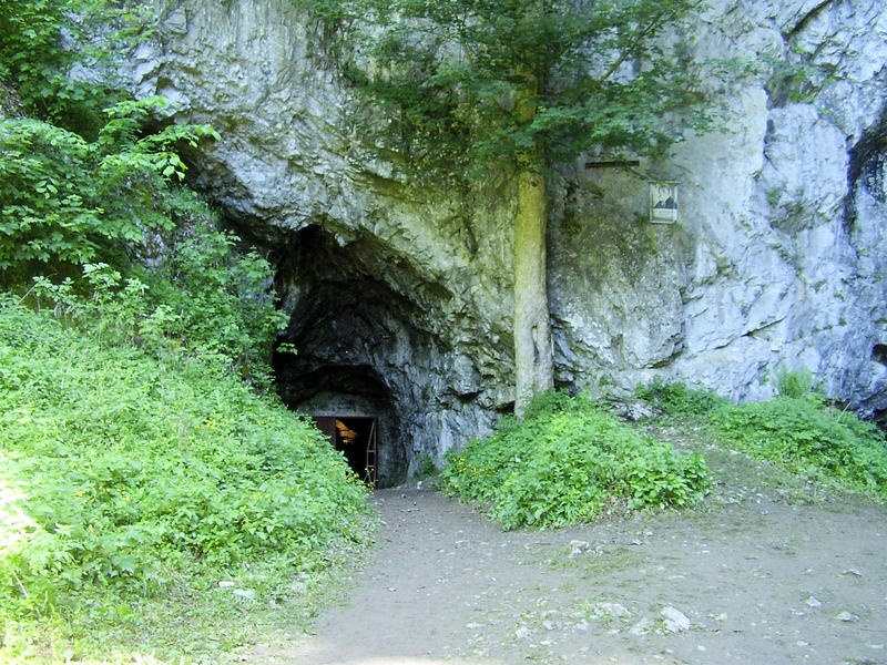 Nový vstup do jeskyně Býčí Skála
