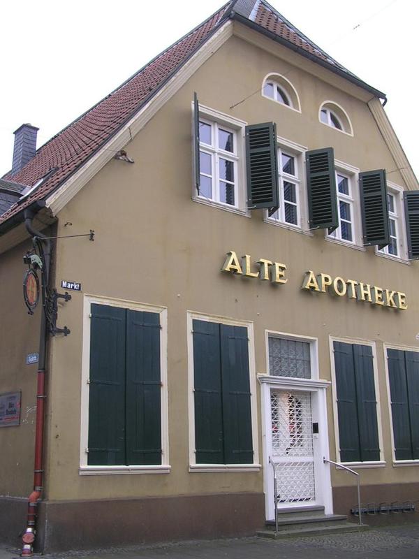 042 Ahlen - Alte Apotheke _Star_ l_k_rna_.JPG