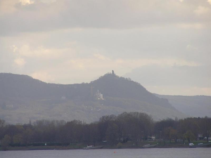 029  Bonn - Siebengebirge_ sope_n_ poho__.JPG