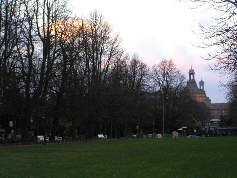 069 Bonn - Poppelsdorfer Allee _Poppelsdorfsk_ alej_.JPG