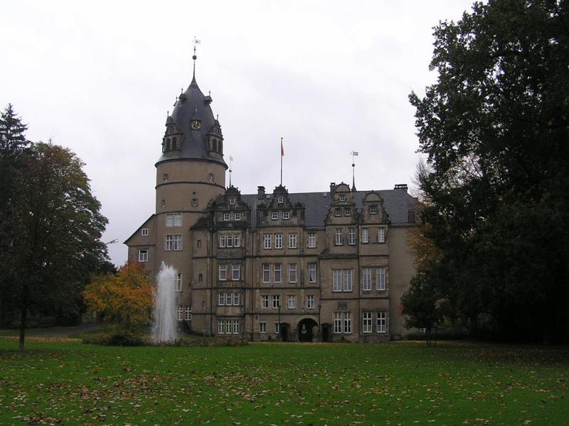 012 Detmold - F_rstliches Residenzschloss _kn__ec_ s_deln_ z_mek_.JPG