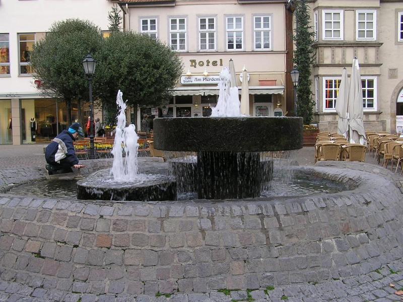 032 Hameln - Pferdemarkt _Ko_sk_ trh__ font_na.JPG