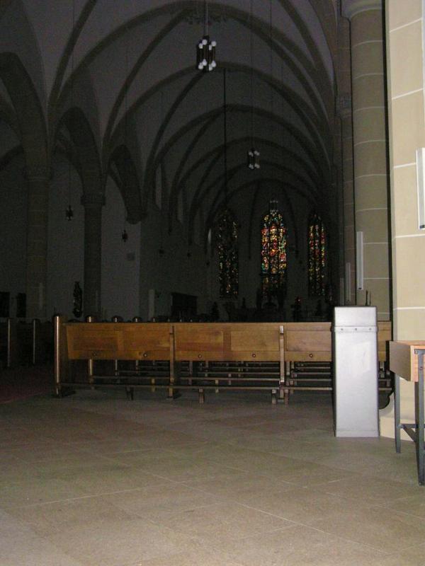 062  Hamm - Pfarrkirche St_ Agnes _farn_ kostel sv_ Agnes__ interi_r.JPG