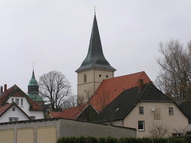 054 Melle - St_ Petri-Kirche _kostel sv_ Petra_.JPG