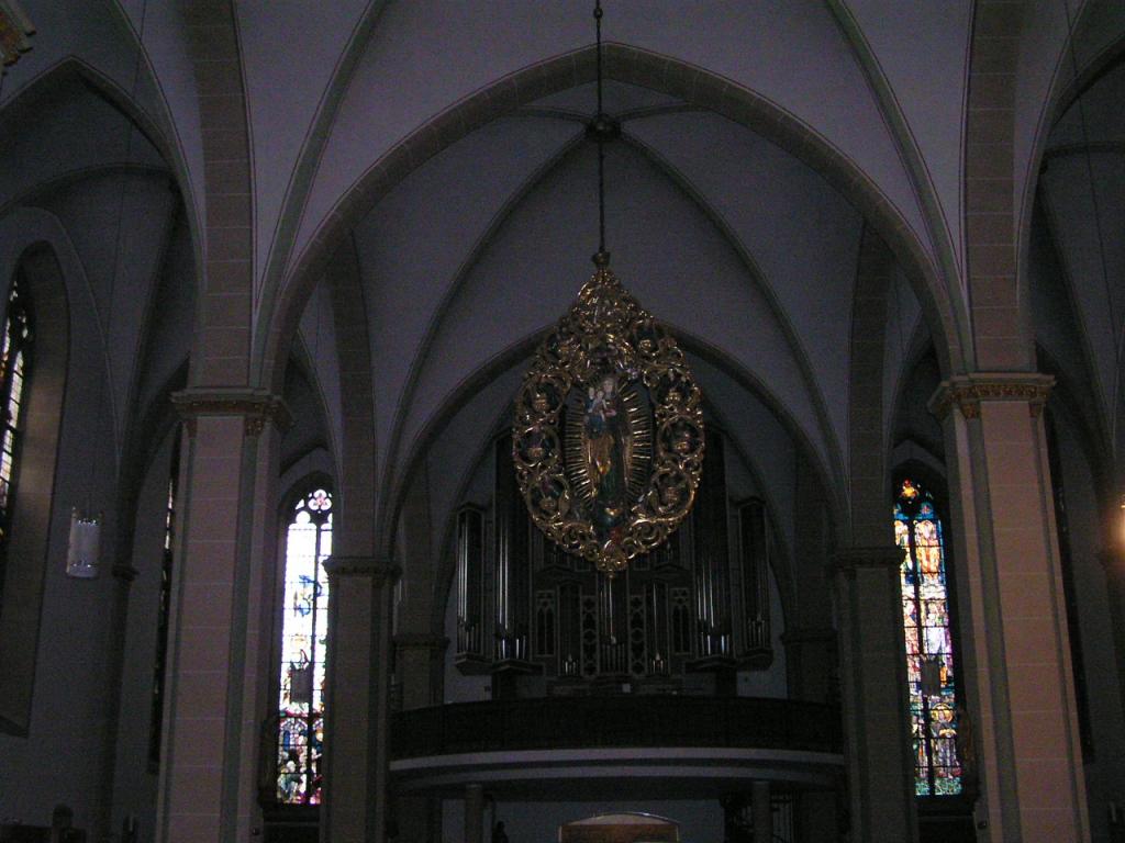 012 Oelde - Kirche St_ Johannes _kostel sv_ Jana__ varhany.JPG