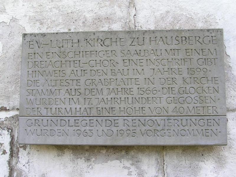 0016 Porta Westfalica - evangelicko-luther_nsk_ kostel_ tabulka.JPG