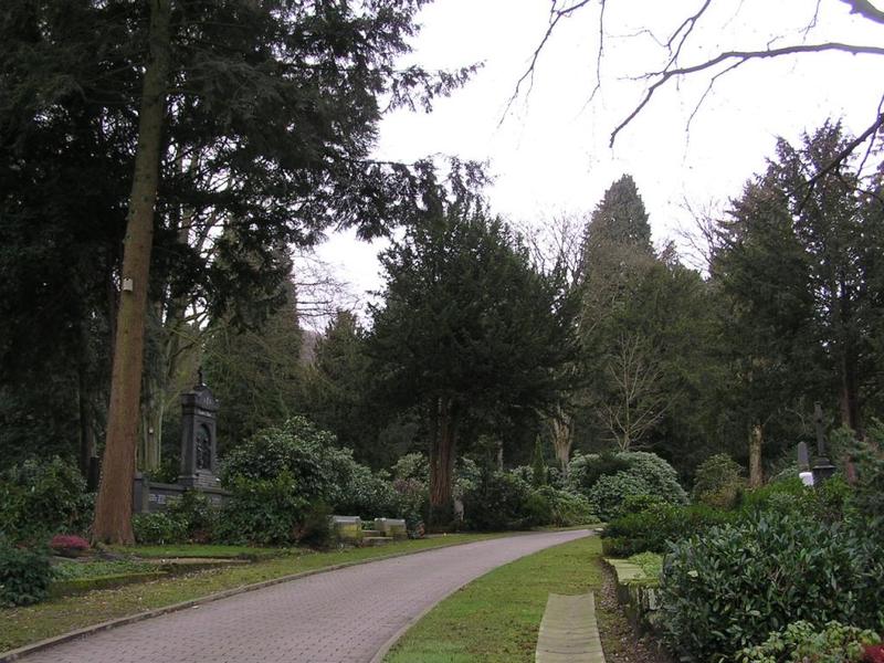 009 Bielefeld - Johannisfriedhof _J_nsk_ h_bitov_.JPG