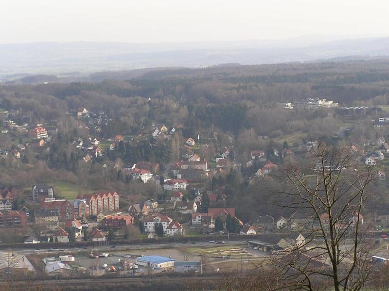 0157 Porta Westfalica - Kaiser-Wilhelm-Denkmal _pomn_k c_sa_e Vil_ma__ popisky.JPG