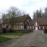 073 Rheda-Wiedenbr_ck - Schloss Rheda_  Kom_dienhaus _D_m Komedie_.JPG