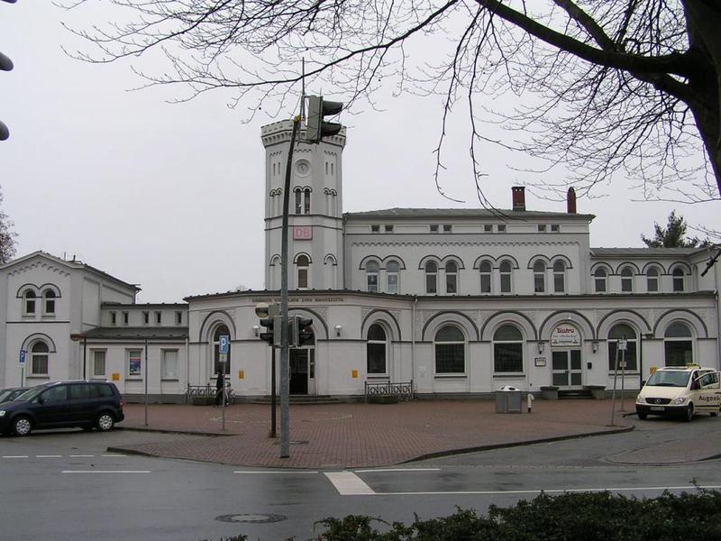 001 Stadthagen - Bahnhof _n_dra___.JPG