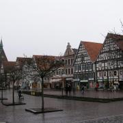 017 Stadthagen - Marktplatz _Tr_n_ n_m_st__.JPG