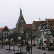 019 Stadthagen - Marktplatz _Tr_n_ n_m_st__.JPG