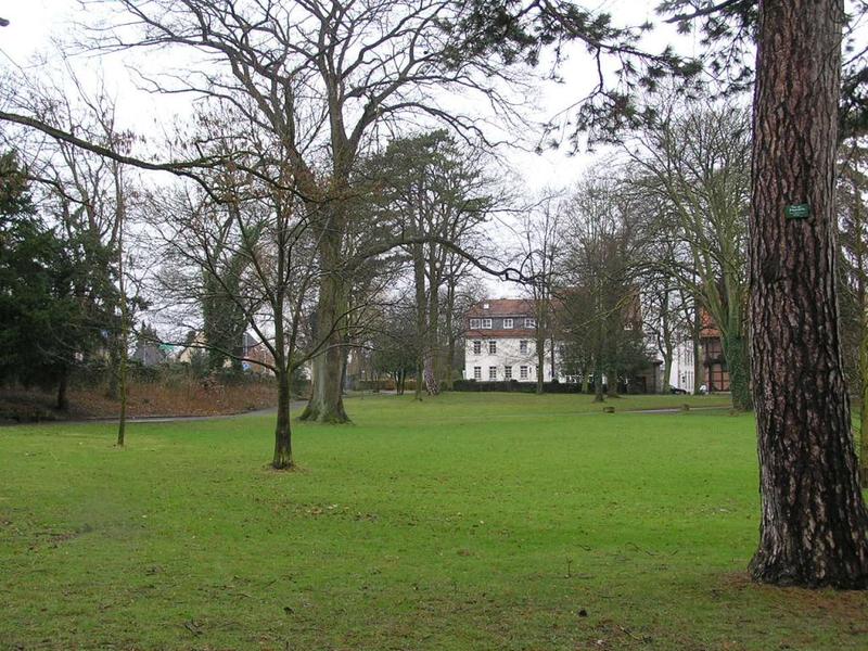 059 Stadthagen - z_meck_ park.JPG